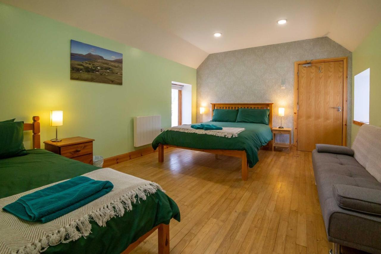 Inchnadamph Explorers Lodge 외부 사진