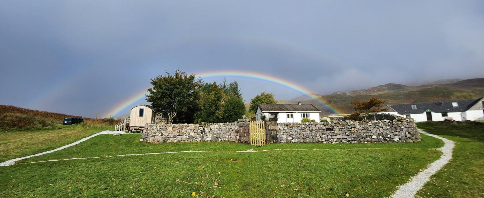 Inchnadamph Explorers Lodge 외부 사진