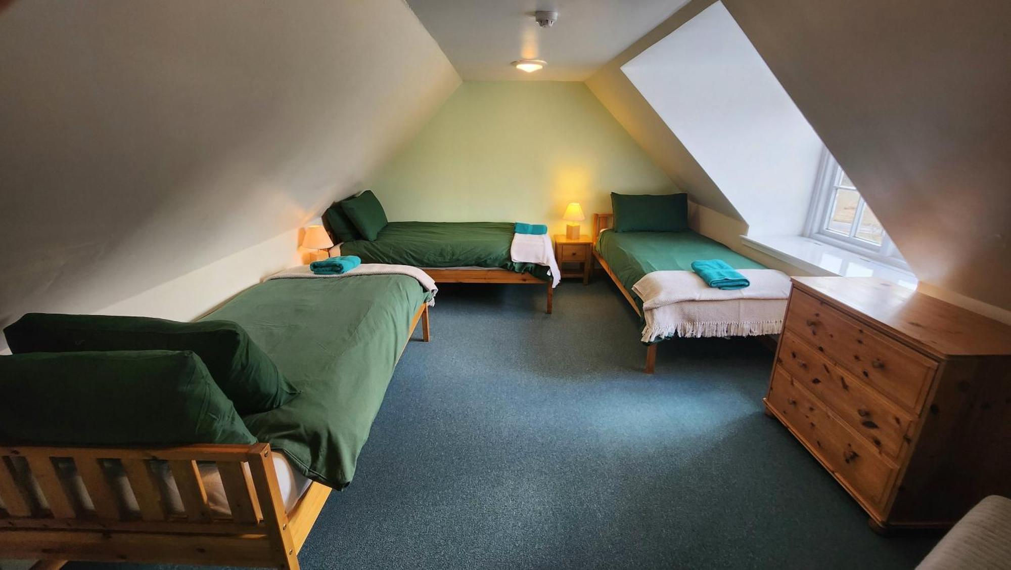 Inchnadamph Explorers Lodge 외부 사진