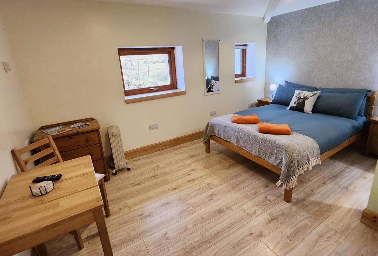 Inchnadamph Explorers Lodge 외부 사진
