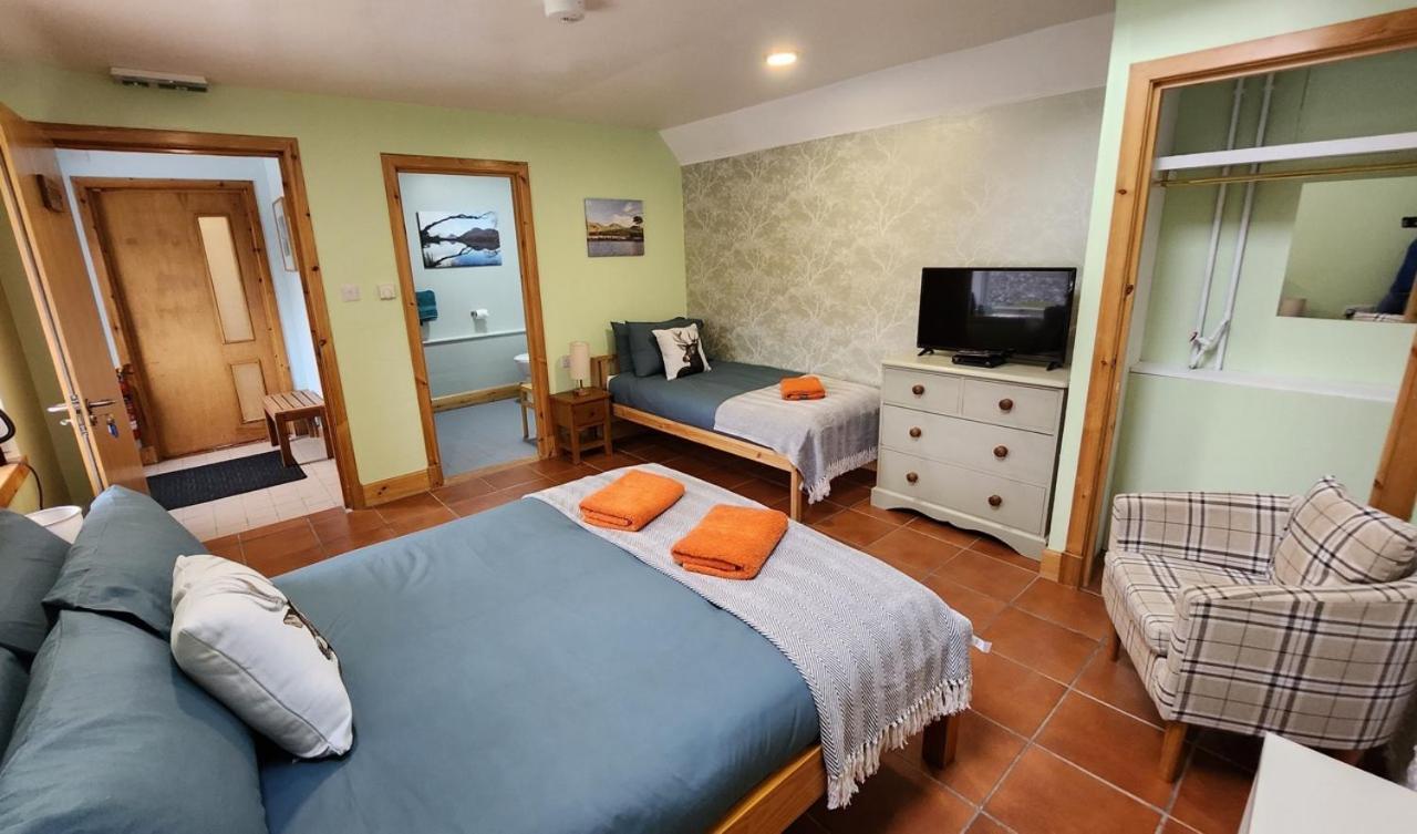 Inchnadamph Explorers Lodge 외부 사진