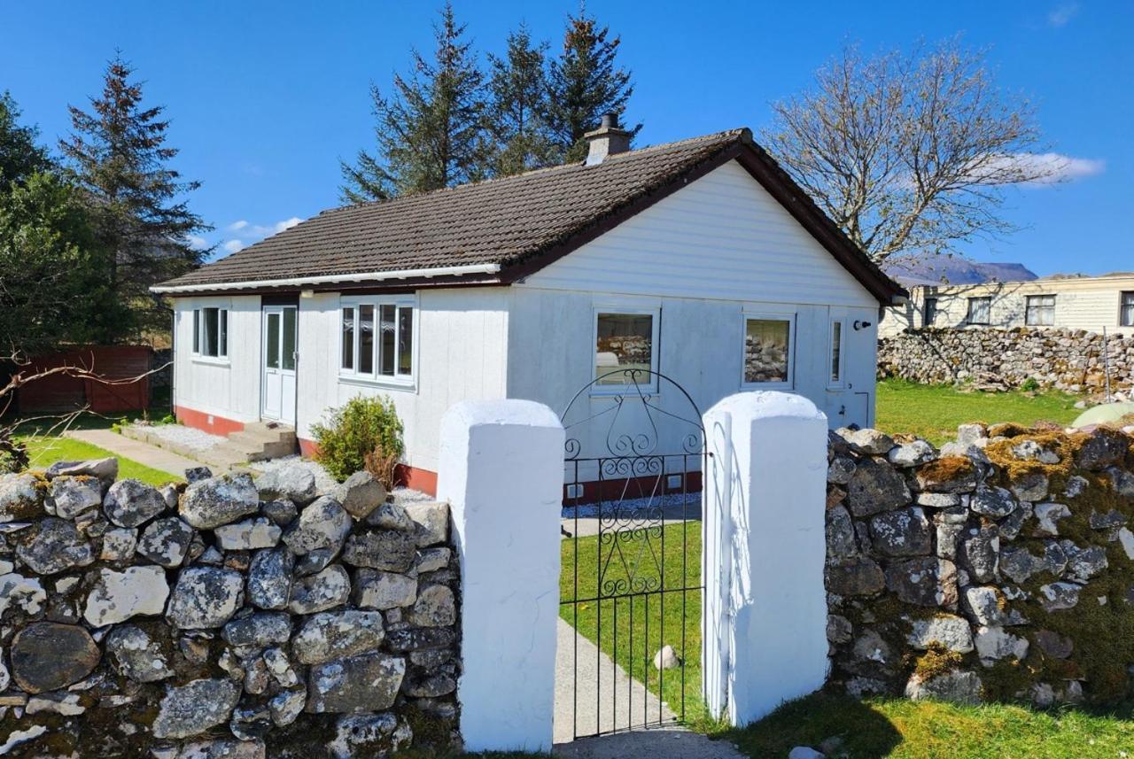 Inchnadamph Explorers Lodge 외부 사진
